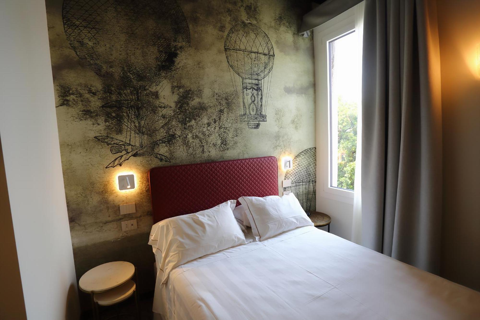 Ai Due Fanali Adults Only 3*
